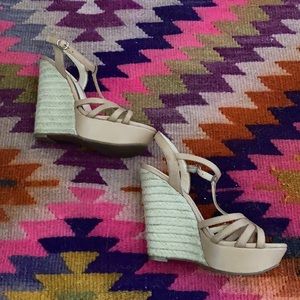 SZ. 5 Jessica Simpson Wedge Sandals